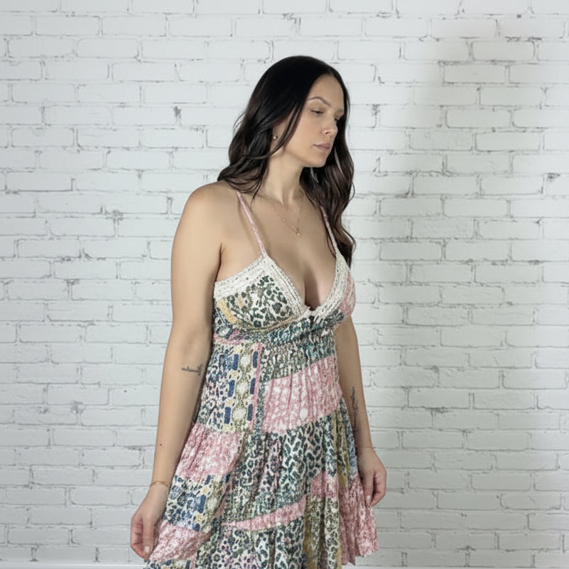 Flirty Floral Mini