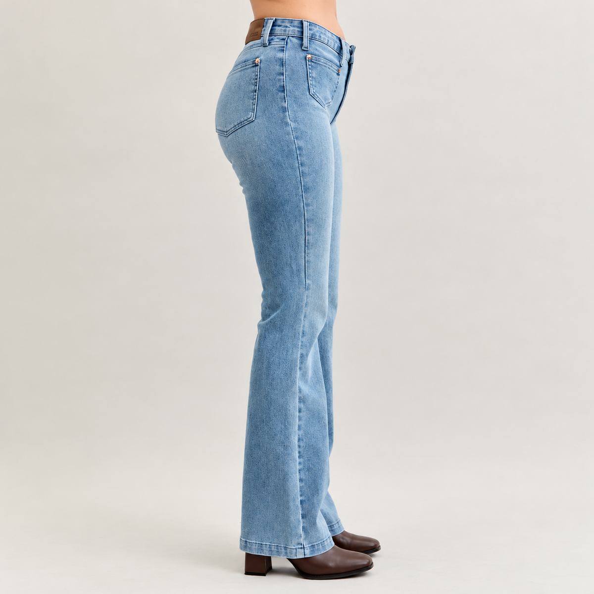 The Hallie mid rise bootcut Judy Blues