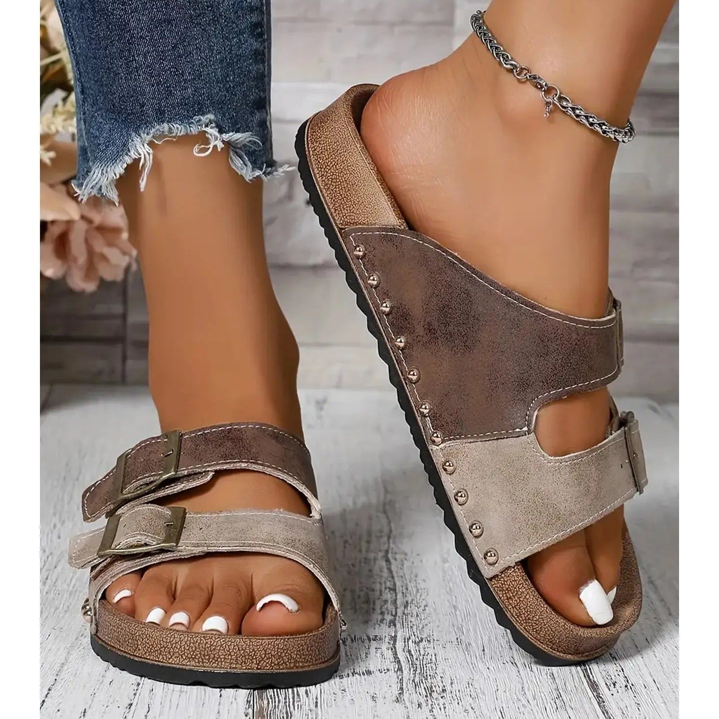 Everyday Chic Buckle Sandals